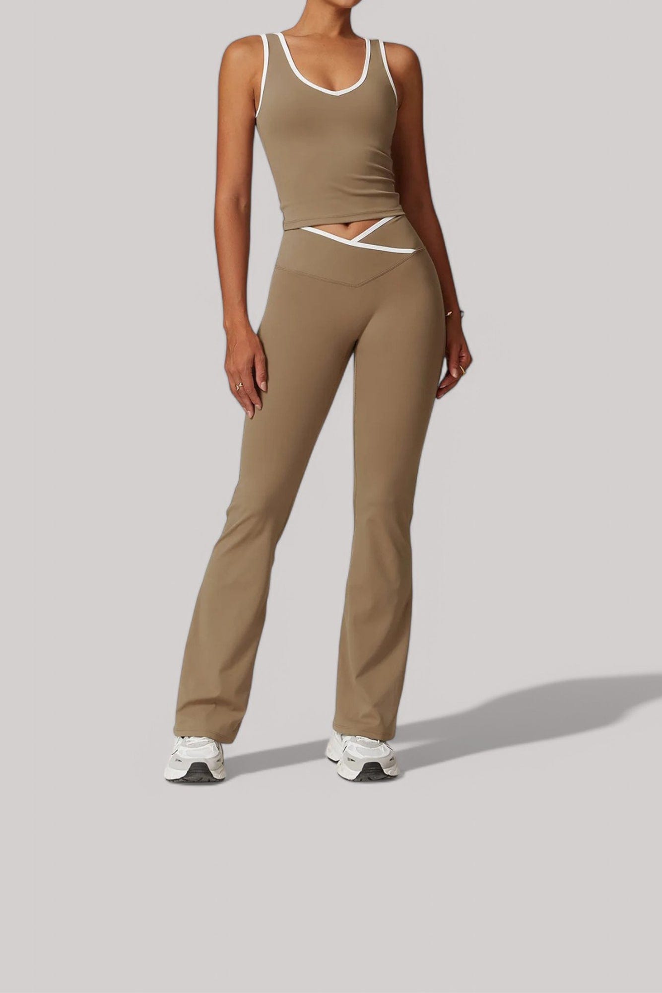 Ensemble sport femme – Legging + Débardeur | Taille Croisée Beige / S