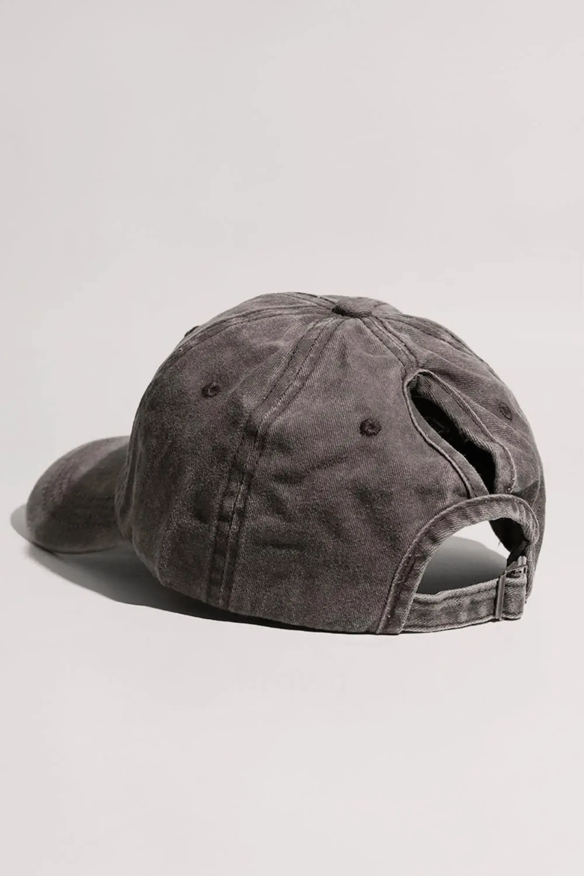 Casquette Queue de Cheval Marron / Ajustable (53-57 cm)