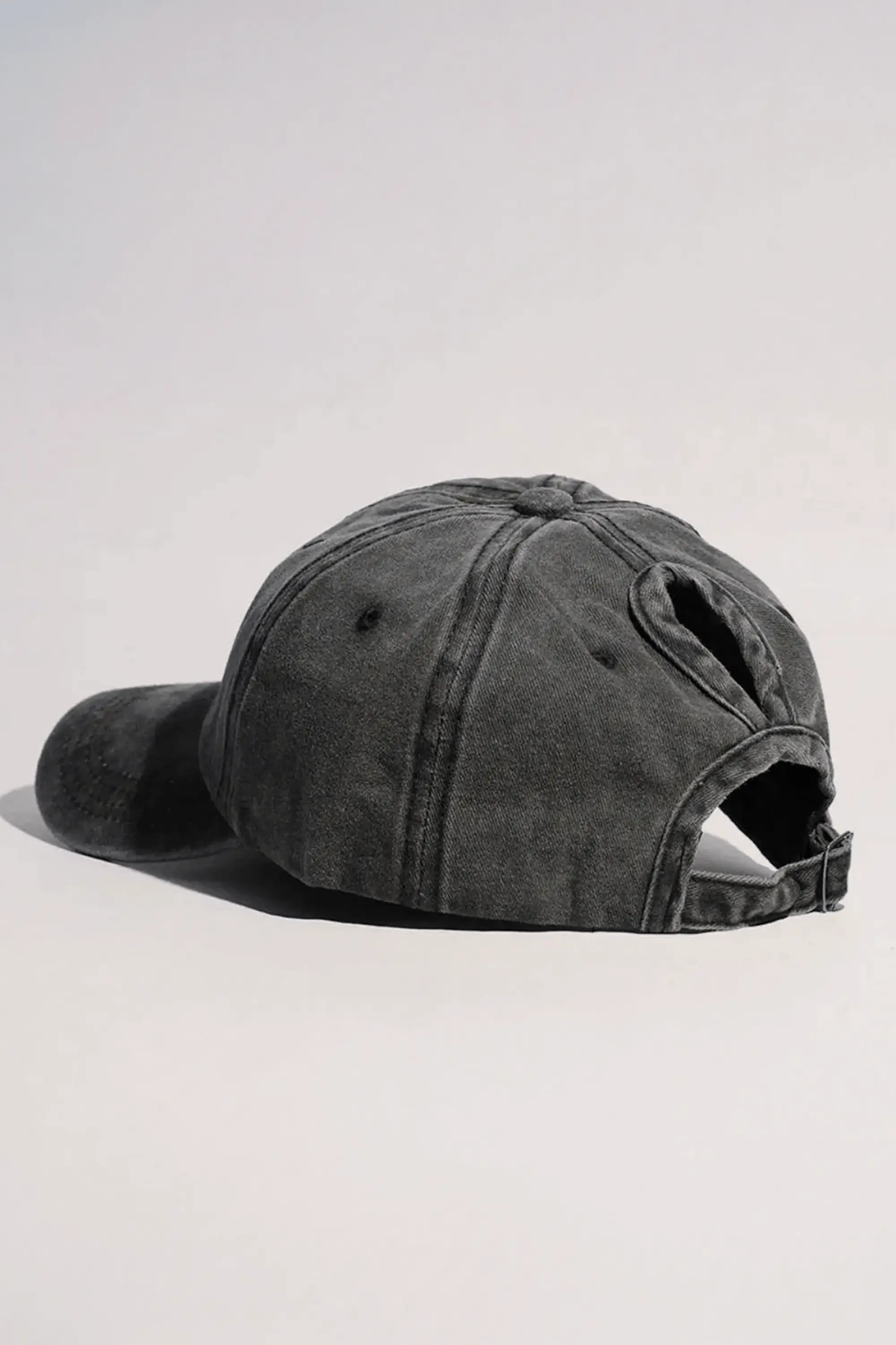 Casquette Queue de Cheval Noir / Ajustable (53-57 cm)